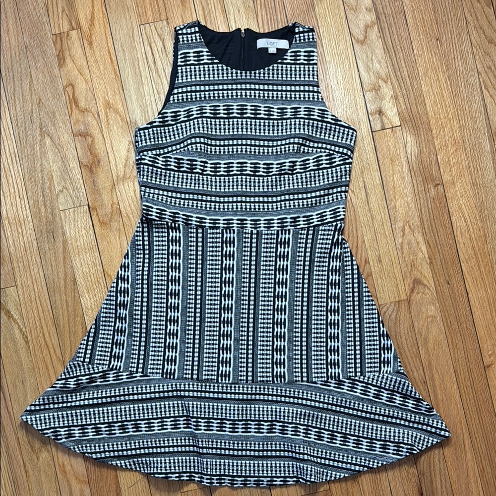 LOFT Dress Women's Black and White Fit n Flare Mini Dress Size 10